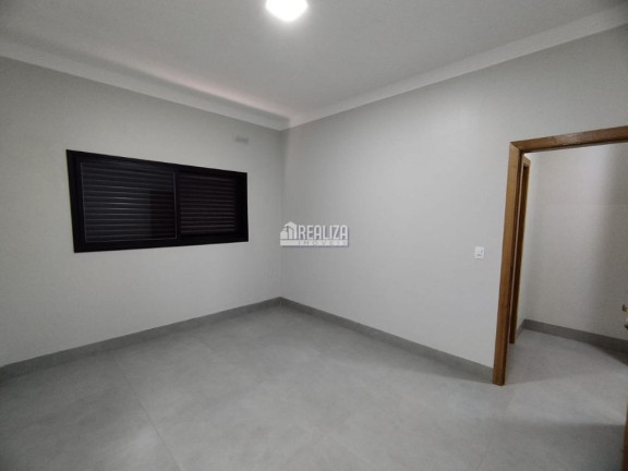 Imagem Casa com 3 Quartos à Venda, 250 m² em Parque Das Laranjeiras - Uberaba Imagem Casa com 3 Quartos à Venda, 250 m² em Parque Das Laranjeiras - Uberaba