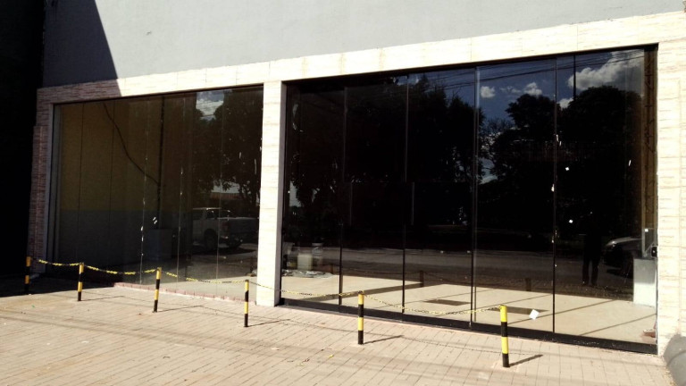 Imagem Imóvel Comercial à Venda, 400 m² em Arapongas Imagem Imóvel Comercial à Venda, 400 m² em Arapongas