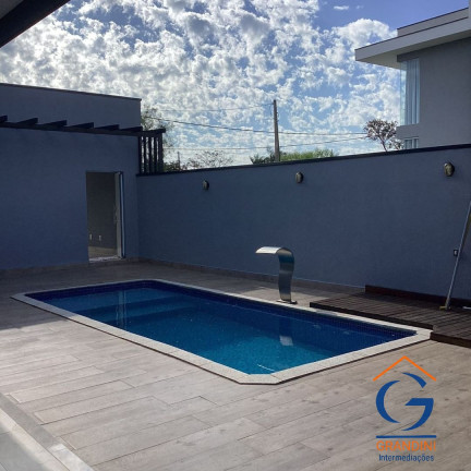 Imagem Imóvel com 3 Quartos à Venda, 350 m² em Condomínio Califórnia - Estiva Gerbi Imagem Imóvel com 3 Quartos à Venda, 350 m² em Condomínio Califórnia - Estiva Gerbi