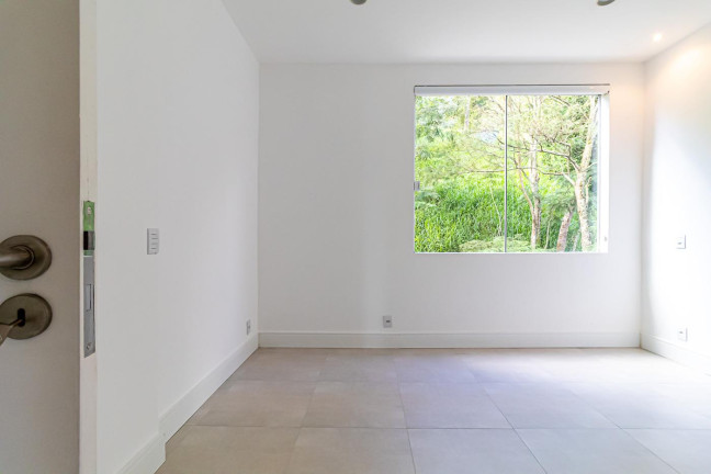 Imagem Casa com 4 Quartos à Venda, 436 m² em Vila Progresso - Niterói Imagem Casa com 4 Quartos à Venda, 436 m² em Vila Progresso - Niterói