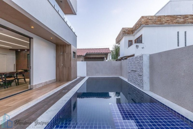 Imagem Casa com 4 Quartos à Venda, 350 m² em Aruana - Aracaju Imagem Casa com 4 Quartos à Venda, 350 m² em Aruana - Aracaju