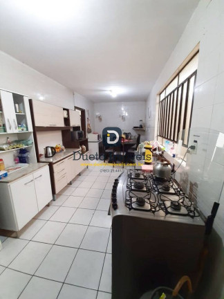 Imagem Casa com 3 Quartos à Venda, 458 m² em Nossa Senhora Do Rosário - Santa Maria