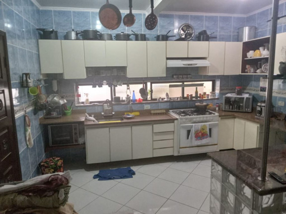 Imagem Sobrado com 3 Quartos para Alugar, 249 m² em Jardim - Santo André