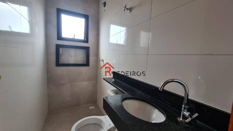 Imagem Casa com 2 Quartos à Venda, 52 m² em Vila Guilhermina - Praia Grande Imagem Casa com 2 Quartos à Venda, 52 m² em Vila Guilhermina - Praia Grande