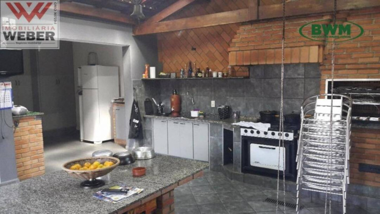 Imagem Casa com 5 Quartos à Venda, 360 m² em Jardim Simus - Sorocaba Imagem Casa com 5 Quartos à Venda, 360 m² em Jardim Simus - Sorocaba