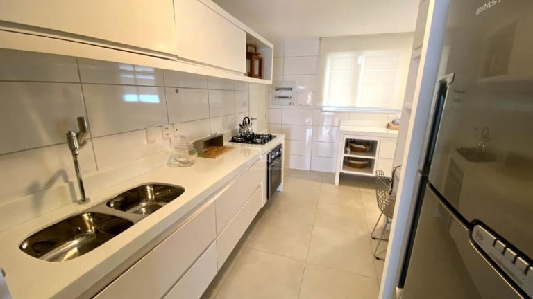 Imagem Apartamento com 3 Quartos à Venda, 138 m² em Guararapes - Fortaleza