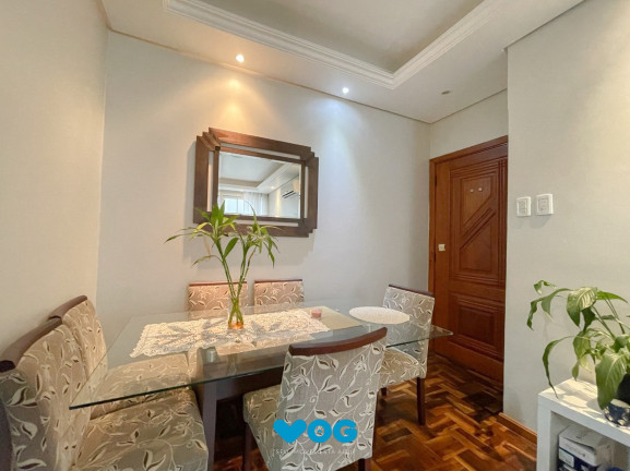 Imagem Imóvel com 1 Quarto à Venda, 38 m² em Petrópolis - Porto Alegre Imagem Imóvel com 1 Quarto à Venda, 38 m² em Petrópolis - Porto Alegre