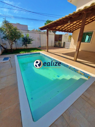 Imagem Casa com 3 Quartos à Venda, 160 m² em Itapebussu - Guarapari Imagem Casa com 3 Quartos à Venda, 160 m² em Itapebussu - Guarapari