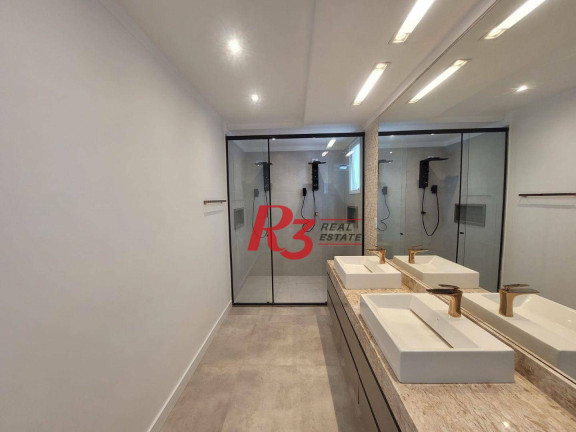 Imagem Casa com 3 Quartos à Venda, 278 m² em Gonzaga - Santos Imagem Casa com 3 Quartos à Venda, 278 m² em Gonzaga - Santos