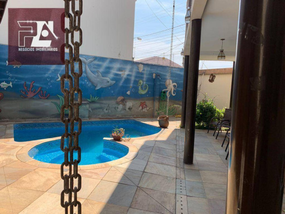 Imagem Casa com 2 Quartos à Venda, 300 m² em Centro - Lorena Imagem Casa com 2 Quartos à Venda, 300 m² em Centro - Lorena