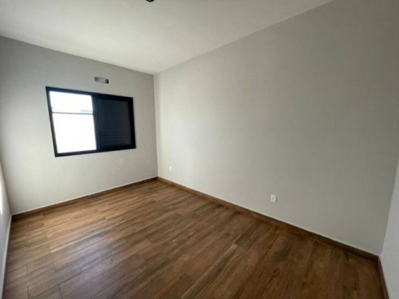 Imagem Casa com 3 Quartos à Venda, 186 m² em Jardim Santa Teresa - Taubaté Imagem Casa com 3 Quartos à Venda, 186 m² em Jardim Santa Teresa - Taubaté