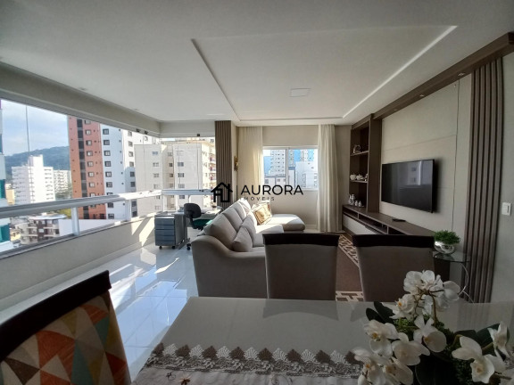 Imagem Apartamento com 3 Quartos à Venda, 119 m² em Centro - Balneário Camboriú Imagem Apartamento com 3 Quartos à Venda, 119 m² em Centro - Balneário Camboriú