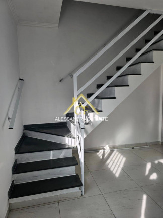 Imagem Sobrado com 2 Quartos para Alugar, 69 m² em Parque Novo Imigrante - Mongaguá