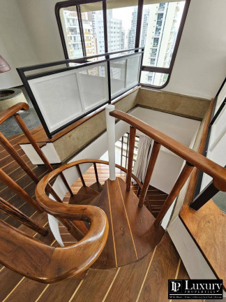 Imagem Cobertura com 4 Quartos à Venda, 331 m² em Vila Uberabinha - São Paulo