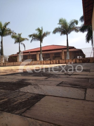 Imagem Chácara com 6 Quartos à Venda, 200 m² em Santa Joana - Santa Branca Imagem Chácara com 6 Quartos à Venda, 200 m² em Santa Joana - Santa Branca