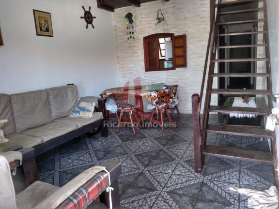 Imagem Imóvel com 2 Quartos à Venda, 80 m² em Peró - Cabo Frio Imagem Imóvel com 2 Quartos à Venda, 80 m² em Peró - Cabo Frio
