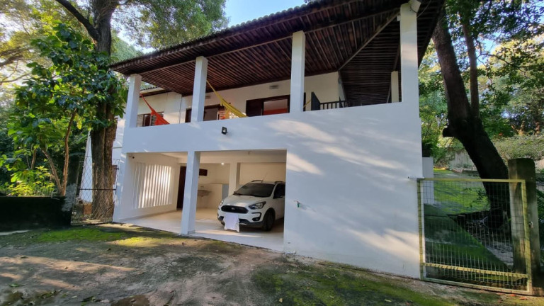 Imagem Casa com 4 Quartos à Venda, 320 m² em Candelária - Natal Imagem Casa com 4 Quartos à Venda, 320 m² em Candelária - Natal
