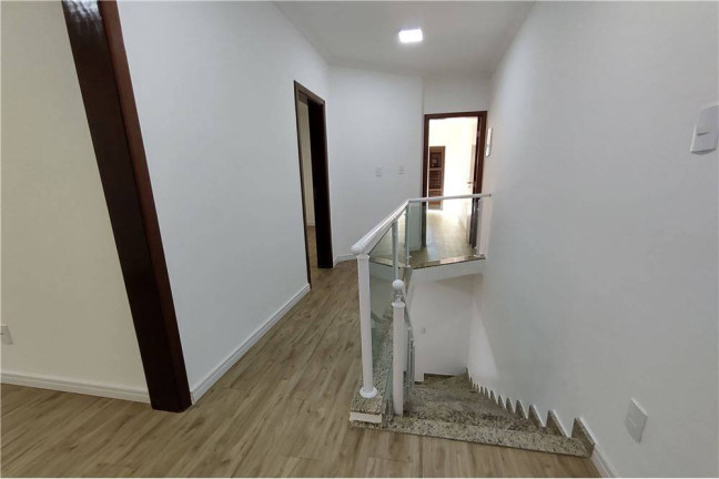 Imagem Sobrado com 3 Quartos à Venda, 173 m² em São Paulo Imagem Sobrado com 3 Quartos à Venda, 173 m² em São Paulo