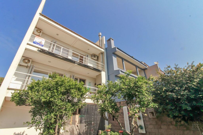 Imagem Casa de Condomínio com 3 Quartos à Venda, 205 m² em Vila Nova - Porto Alegre Imagem Casa de Condomínio com 3 Quartos à Venda, 205 m² em Vila Nova - Porto Alegre