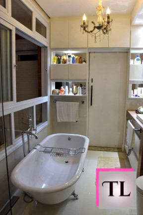 Imagem Casa com 4 Quartos à Venda, 350 m² em Jardim Novo Mundo - Poços De Caldas Imagem Casa com 4 Quartos à Venda, 350 m² em Jardim Novo Mundo - Poços De Caldas