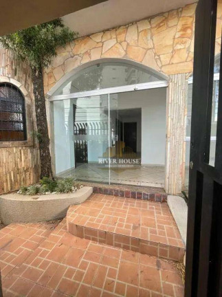 Imagem Casa com 11 Quartos à Venda, 700 m² em Quilombo - Cuiabá Imagem Casa com 11 Quartos à Venda, 700 m² em Quilombo - Cuiabá