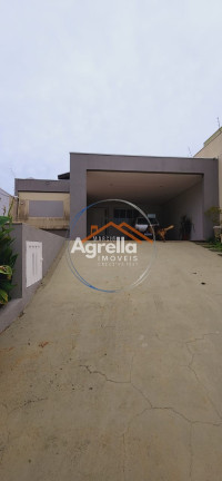 Imagem Casa com 3 Quartos à Venda, 1 m² em Jardim Nossa Senhora Das Graças - Mogi Mirim Imagem Casa com 3 Quartos à Venda, 1 m² em Jardim Nossa Senhora Das Graças - Mogi Mirim