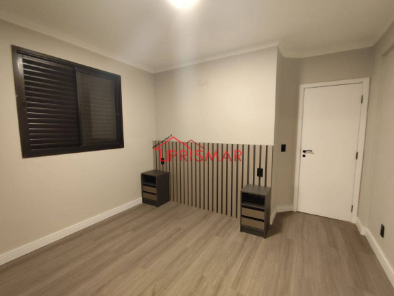 Imagem Cobertura com 3 Quartos à Venda, 191 m² em Pompeia - Santos