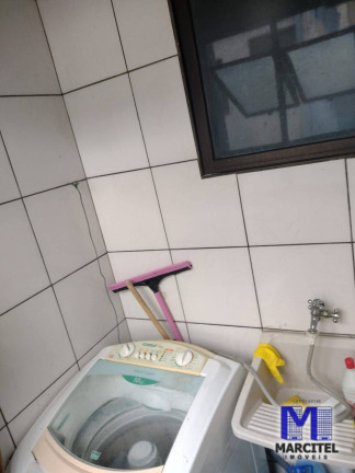 Imagem Apartamento com 2 Quartos à Venda,  em Vila Merces - Carapicuíba