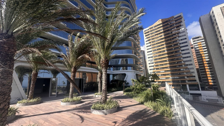 Imagem Apartamento com 7 Quartos à Venda, 604 m² em 
     Mucuripe
     - 
     Fortaleza
    