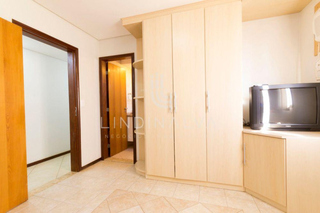 Imagem Apartamento com 1 Quarto à Venda, 211 m² em Maracanã - Foz Do Iguacu Imagem Apartamento com 1 Quarto à Venda, 211 m² em Maracanã - Foz Do Iguacu