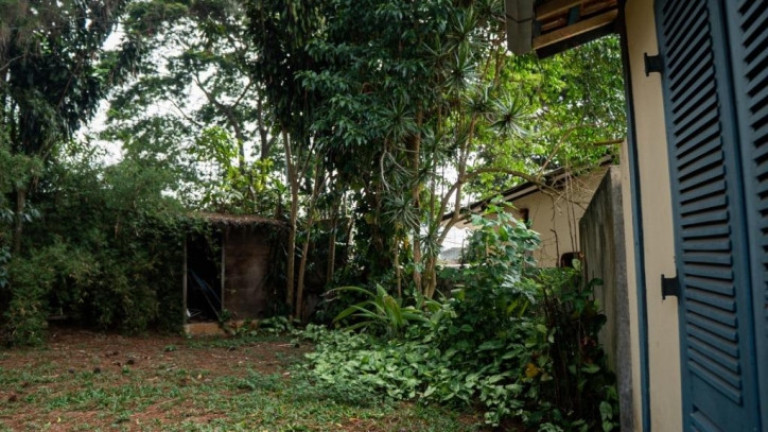 Imagem Casa com 3 Quartos à Venda, 1.000 m² em Interlagos - São Paulo Imagem Casa com 3 Quartos à Venda, 1.000 m² em Interlagos - São Paulo