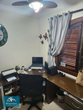 Imagem Casa com 4 Quartos à Venda, 350 m² em Tremembé - São Paulo Imagem Casa com 4 Quartos à Venda, 350 m² em Tremembé - São Paulo