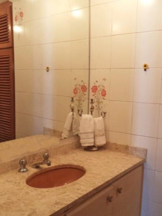 Imagem Imóvel com 4 Quartos à Venda, 220 m² em Moema - São Paulo Imagem Imóvel com 4 Quartos à Venda, 220 m² em Moema - São Paulo