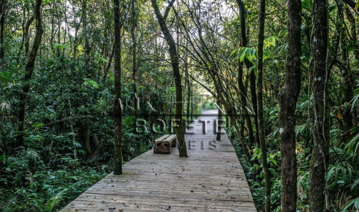 Imagem Casa com 3 Quartos à Venda, 450 m² em Ninho Verde 2 - Pardinho Imagem Casa com 3 Quartos à Venda, 450 m² em Ninho Verde 2 - Pardinho