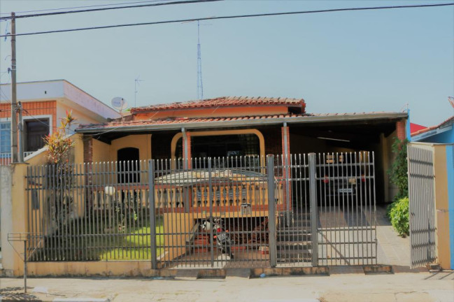 Casa com 2 Quartos à Venda, 215 m² em Vila Doutor Laurindo - Tatuí