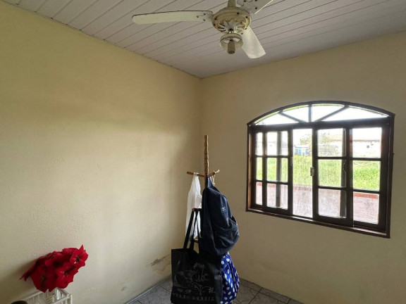 Imagem Casa com 5 Quartos à Venda, 135 m² em Costeira - Balneário Barra Do Sul Imagem Casa com 5 Quartos à Venda, 135 m² em Costeira - Balneário Barra Do Sul