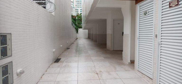 Imagem Casa com 3 Quartos à Venda, 160 m² em Gonzaga - Santos Imagem Casa com 3 Quartos à Venda, 160 m² em Gonzaga - Santos