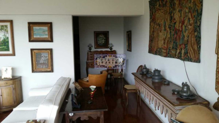 Imagem Apartamento com 3 Quartos à Venda, 264 m² em Laranjeiras - Rio De Janeiro Imagem Apartamento com 3 Quartos à Venda, 264 m² em Laranjeiras - Rio De Janeiro