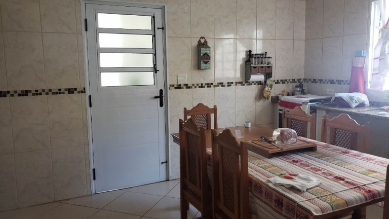 Imagem Casa com 4 Quartos à Venda, 253 m² em Vila Amorim - Suzano Imagem Casa com 4 Quartos à Venda, 253 m² em Vila Amorim - Suzano