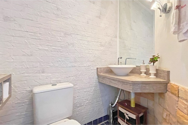 Imagem Casa com 3 Quartos à Venda, 395 m² em Espírito Santo - Porto Alegre Imagem Casa com 3 Quartos à Venda, 395 m² em Espírito Santo - Porto Alegre