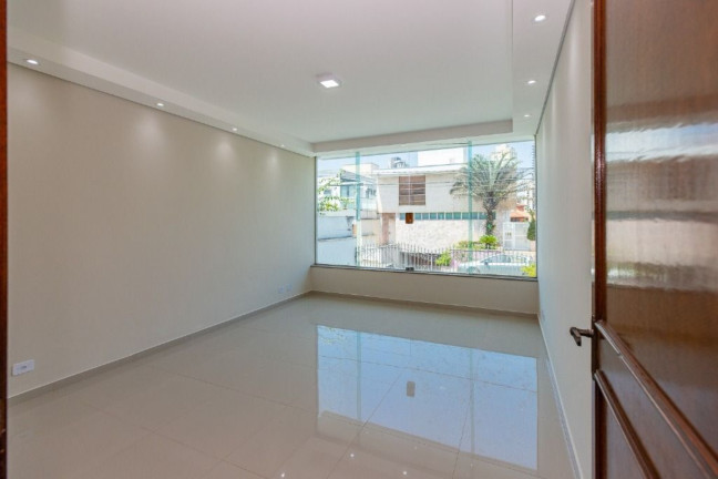 Imagem Casa com 4 Quartos à Venda, em Vila Mariana - São Paulo Imagem Casa com 4 Quartos à Venda, em Vila Mariana - São Paulo