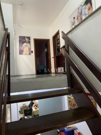 Imagem Casa com 4 Quartos à Venda, 268 m² em Barra Do Rio - Itajaí Imagem Casa com 4 Quartos à Venda, 268 m² em Barra Do Rio - Itajaí