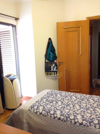Imagem Sobrado com 3 Quartos à Venda, 250 m² em Olímpico - São Caetano Do Sul Imagem Sobrado com 3 Quartos à Venda, 250 m² em Olímpico - São Caetano Do Sul