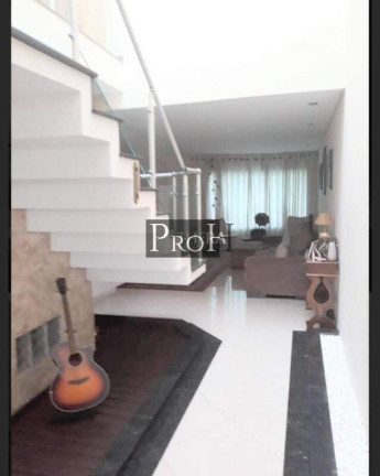 Imagem Sobrado com 3 Quartos à Venda, 300 m² em Vila Curuçá - Santo André Imagem Sobrado com 3 Quartos à Venda, 300 m² em Vila Curuçá - Santo André