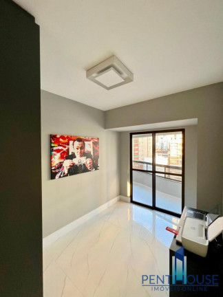 Imagem Apartamento com 3 Quartos à Venda, 135 m² em Centro - Balneário Camboriú
