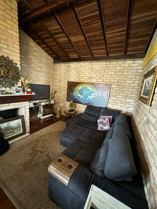 Imagem Casa com 5 Quartos à Venda, 580 m² em Centro - São José Imagem Casa com 5 Quartos à Venda, 580 m² em Centro - São José
