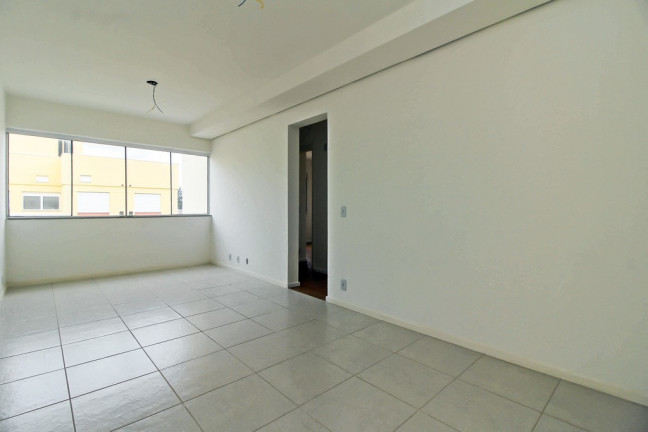 Imagem Apartamento com 3 Quartos à Venda, 62 m² em Hípica - Porto Alegre Imagem Apartamento com 3 Quartos à Venda, 62 m² em Hípica - Porto Alegre