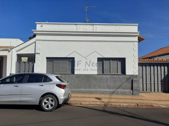 Imagem Casa com 6 Quartos à Venda, 391 m² em Centro - Pirassununga Imagem Casa com 6 Quartos à Venda, 391 m² em Centro - Pirassununga
