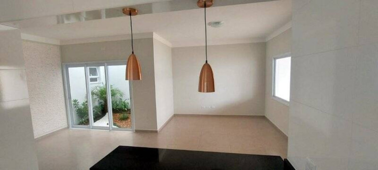 Imagem Casa com 3 Quartos à Venda, 250 m² em Oásis - Peruíbe Imagem Casa com 3 Quartos à Venda, 250 m² em Oásis - Peruíbe