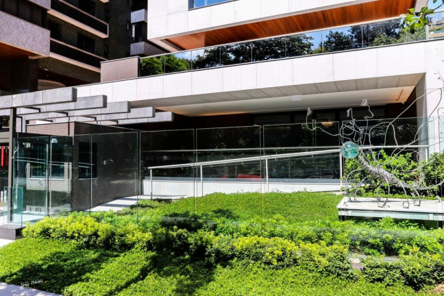 Imagem Imóvel com 4 Quartos à Venda, 327 m² em Moinhos De Vento - Porto Alegre Imagem Imóvel com 4 Quartos à Venda, 327 m² em Moinhos De Vento - Porto Alegre